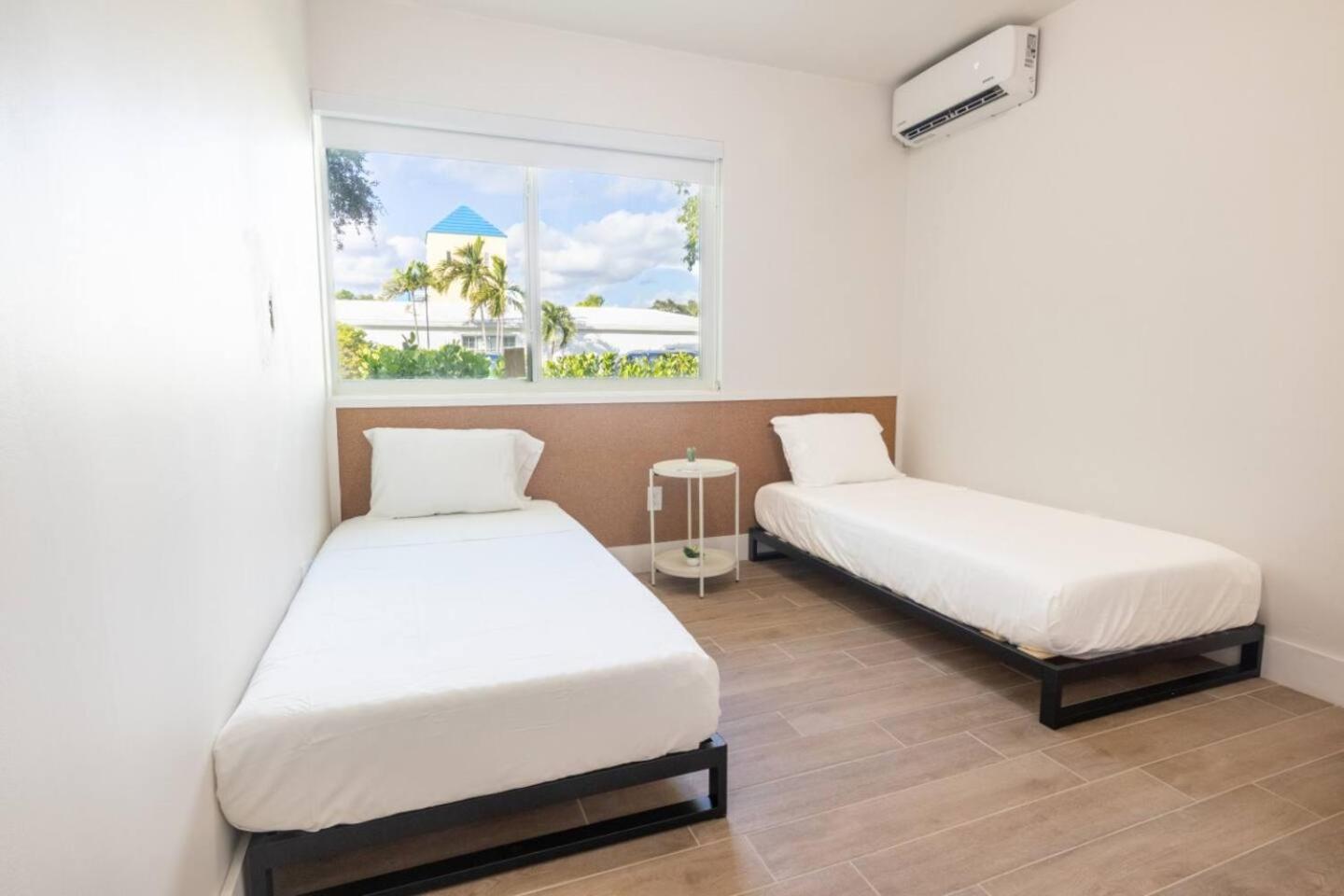 Stylish 2Bed Apartment El Portal Miami Extérieur photo